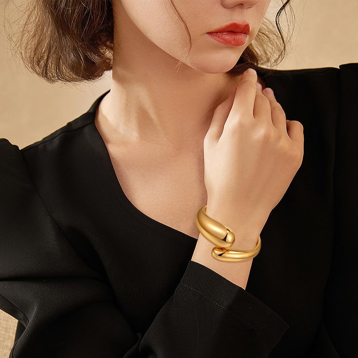 Chunky Gold Chain Bangle Bracelet – Fashion Hinge Cuff for Women | Bold, Elegant & Easy to Wear