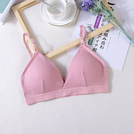 Strappy Sports Bra – Open Back Seamless Crop Top