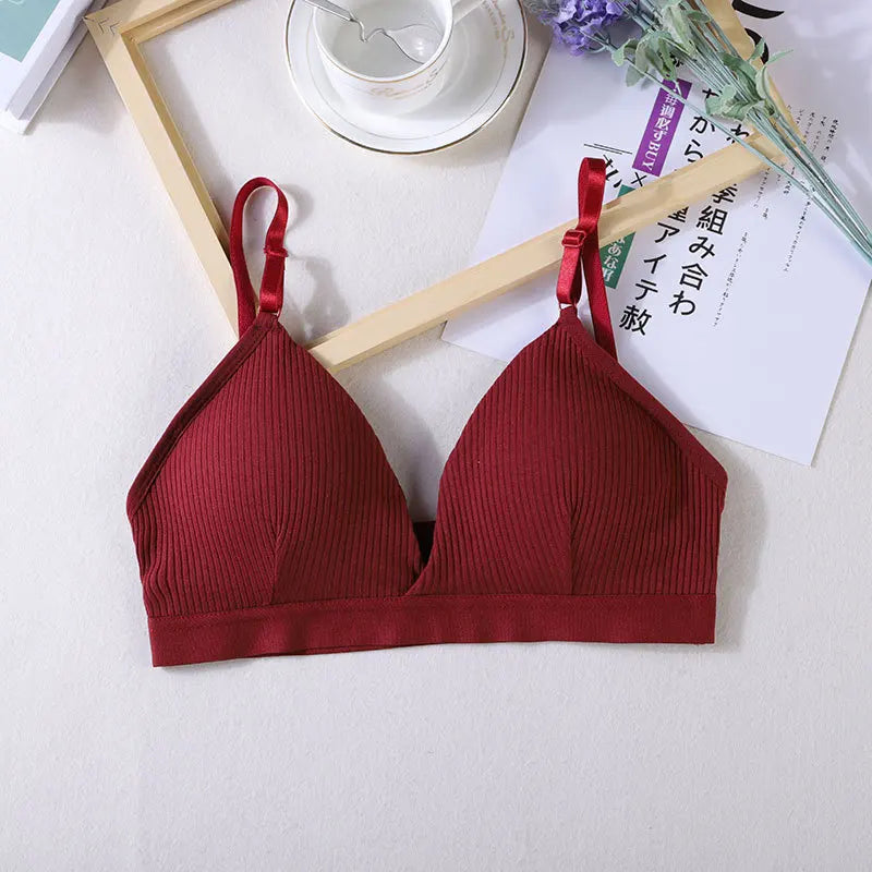 Strappy Sports Bra – Open Back Seamless Crop Top