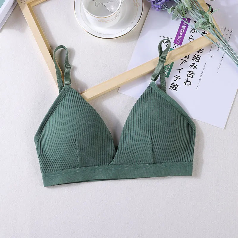 Strappy Sports Bra – Open Back Seamless Crop Top