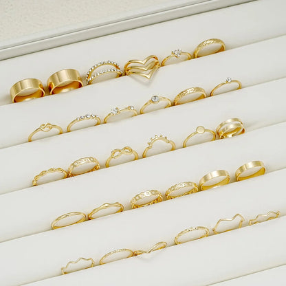 30-Piece Boho Gold Ring Set – Vintage Rhinestone & Geometric Stackable Rings
