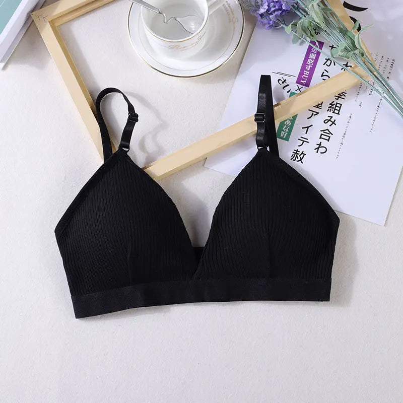 Strappy Sports Bra – Open Back Seamless Crop Top